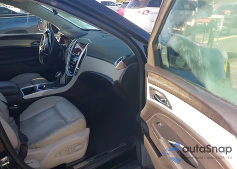 2016 Cadillac Srx Luxury Collection z USA, uszkodzony, nr VIN 3GYFNBE37GS533681